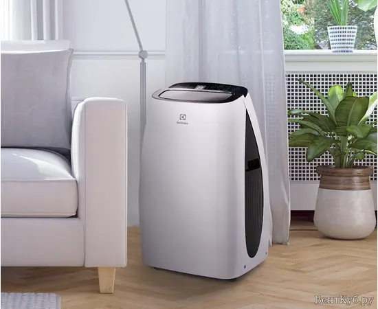 Electrolux EACM-10 HR/N3, Рекомендуемая площадь и мощность: 25 м² - 2,5 кВт, - 2