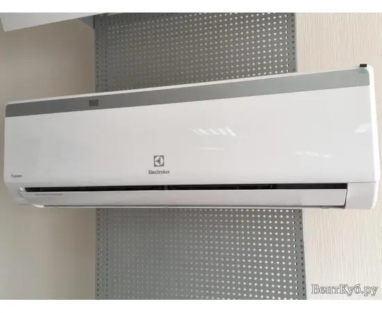 Electrolux EACS-18HF/N3, Рекомендуемая площадь и мощность: 50 м² - 5 кВт, - 6